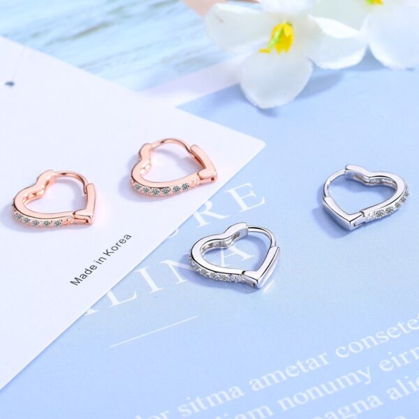 Aretes Huggies Coraz?n  Blanco/Plateado - Imagen 3